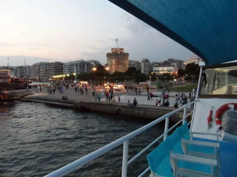 Nickys Place Perea Peraia  Greece